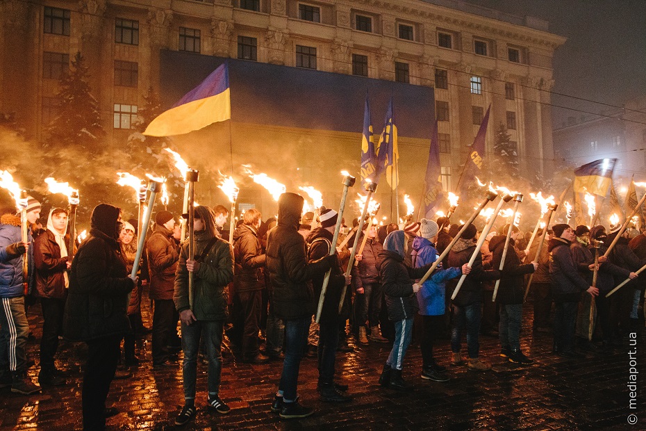 Факельное шествие в центре Харькова: фоторепортаж - MediaPort